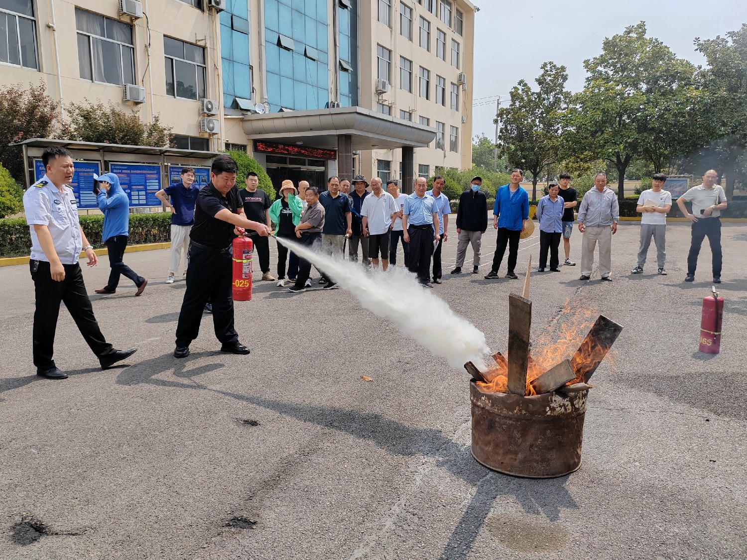 金達煤礦開展消防培訓(xùn)及演練