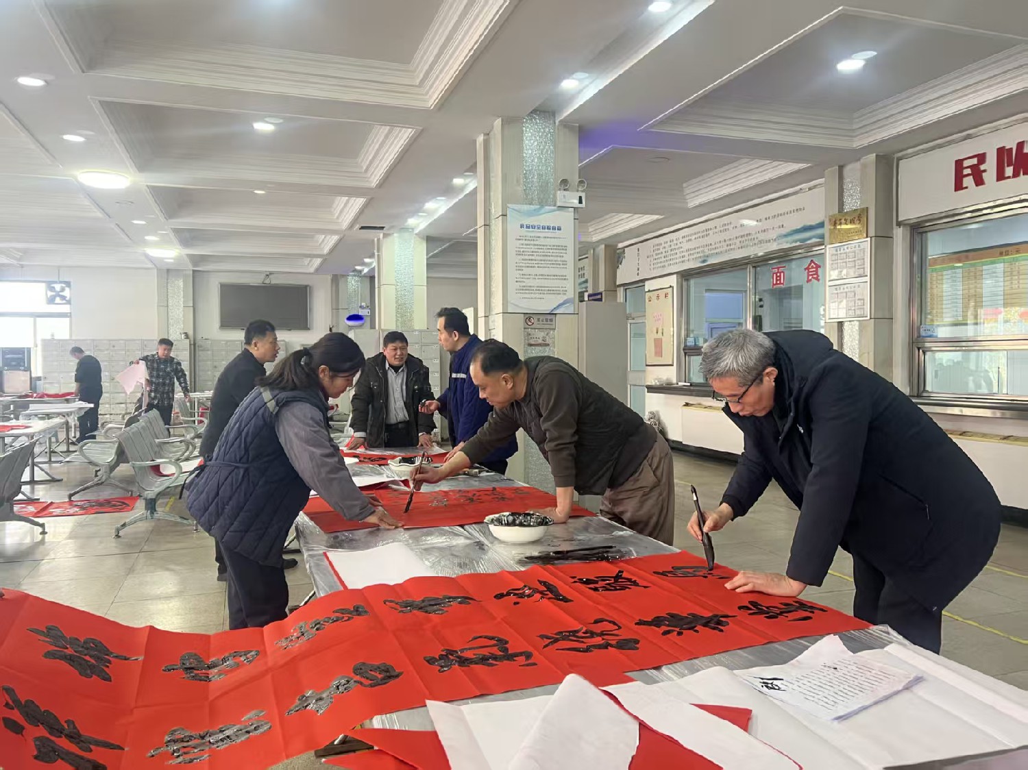 東大煤礦開(kāi)展“迎新春 送春聯(lián)”活動(dòng)